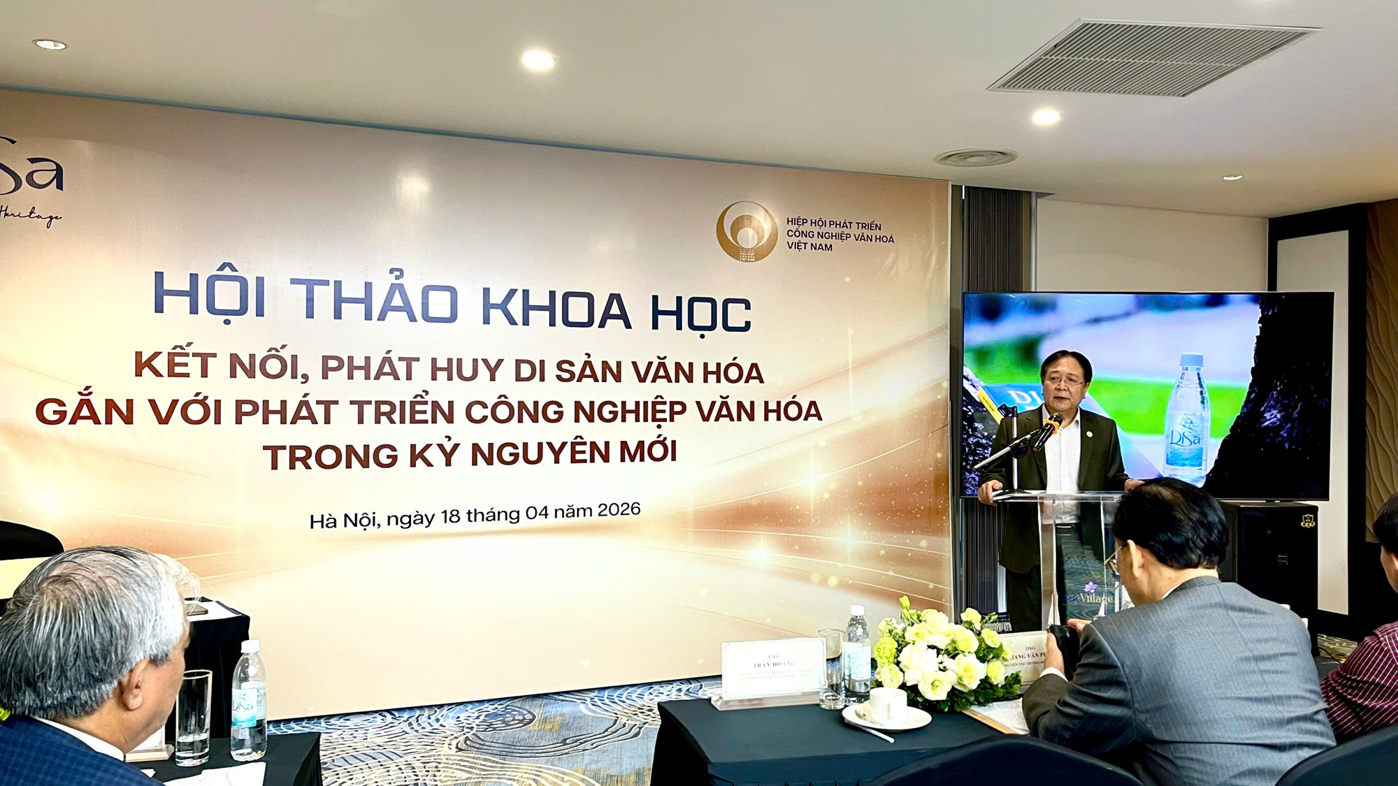 Kết nối, phát huy di sản văn hoá gắn với phát triển công nghiệp văn hoá trong kỷ nguyên mới